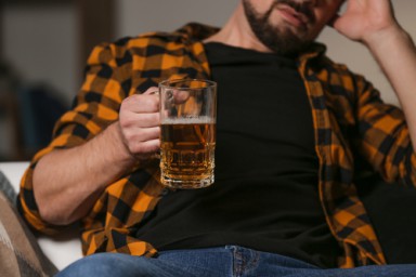 Пивной алкоголизм в Зеленодольске